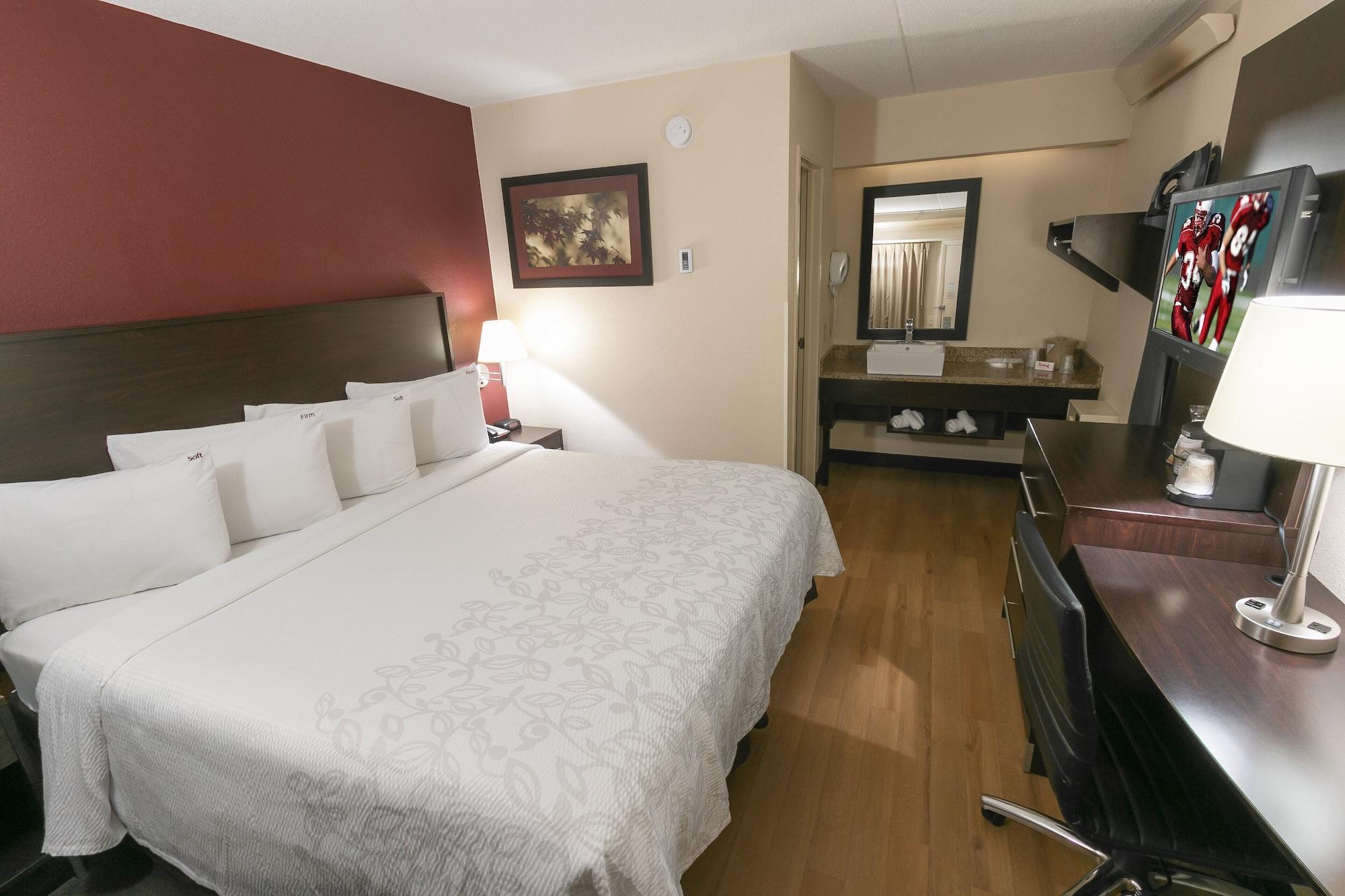Red Roof Inn Plus+ Wilmington - Newark Christiana Eksteriør billede